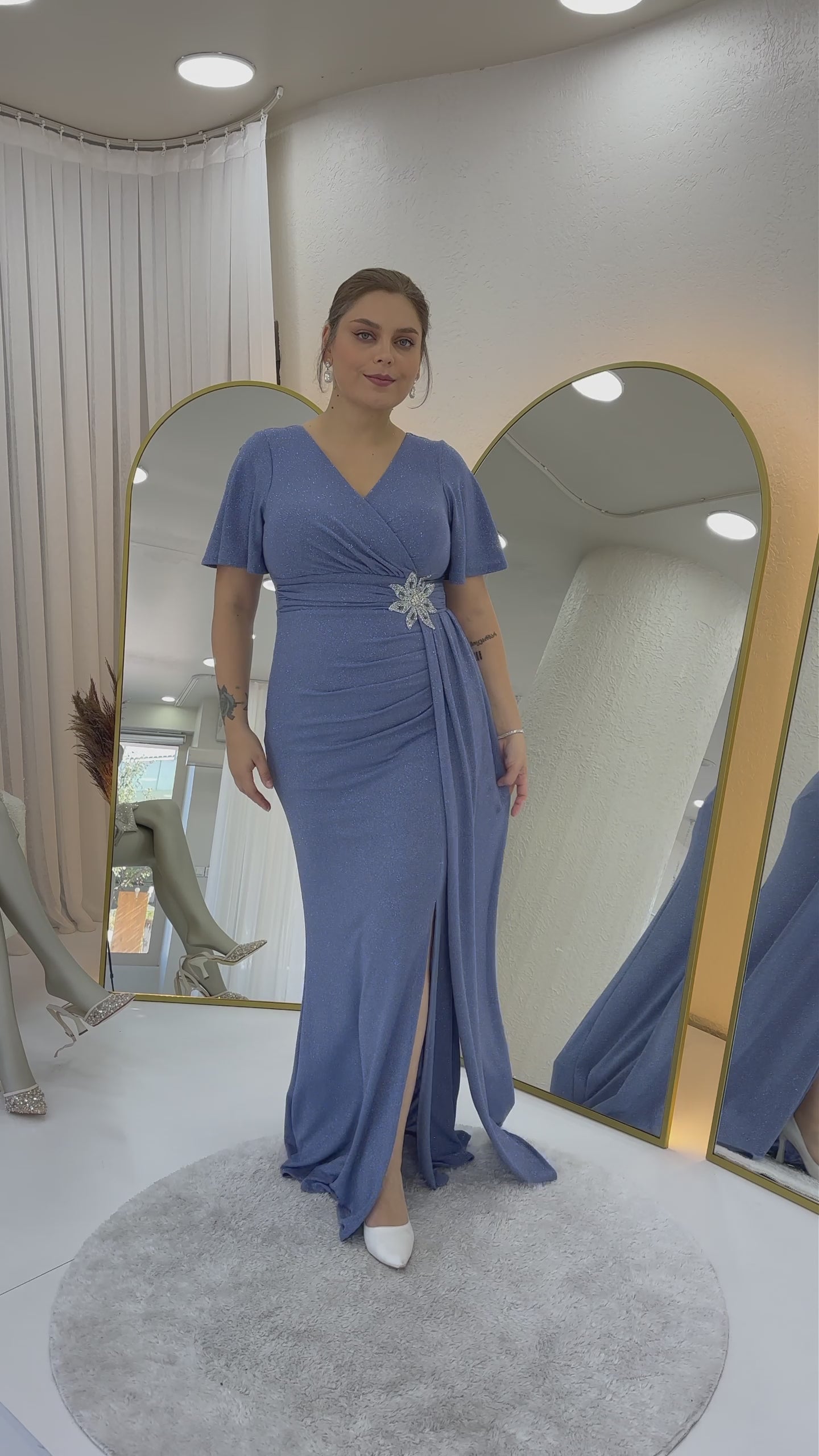 Kruvaze Yaka Simli Büyük Beden Yırtmaçlı Taş Detaylı Abiye Elbise