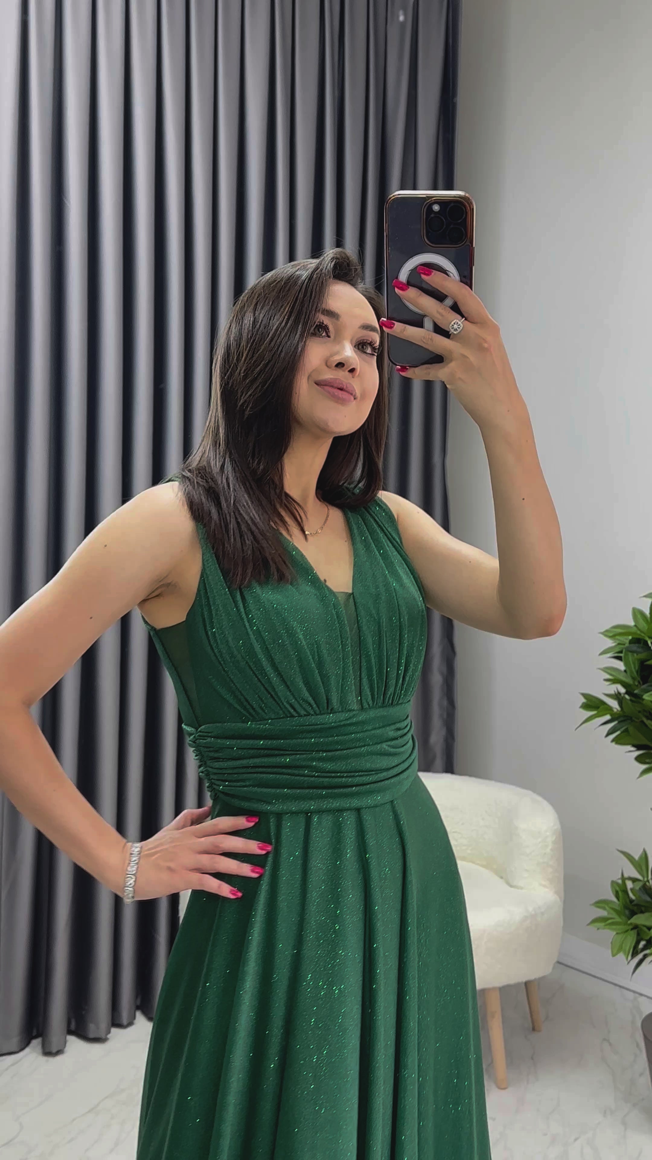 Zümrüt Yeşili Sıfır Kol Transparan Detay Abiye Elbise