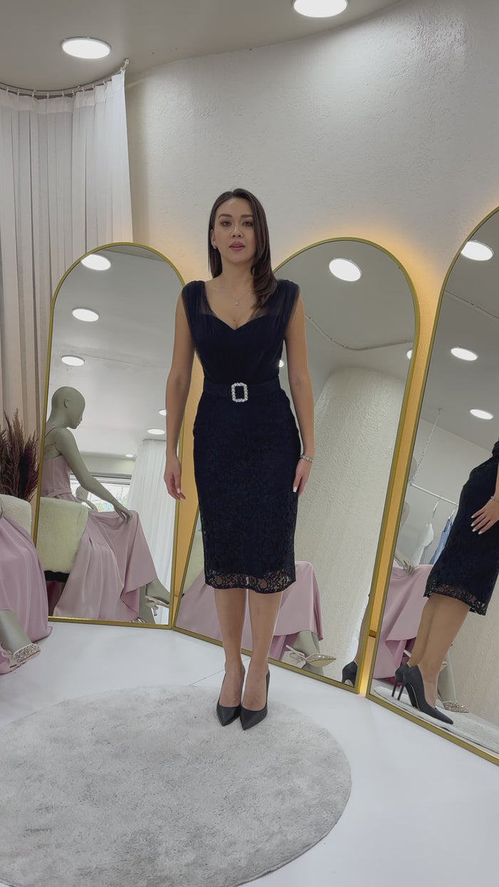 Dantel Kumaş Tül Detaylı Kemer