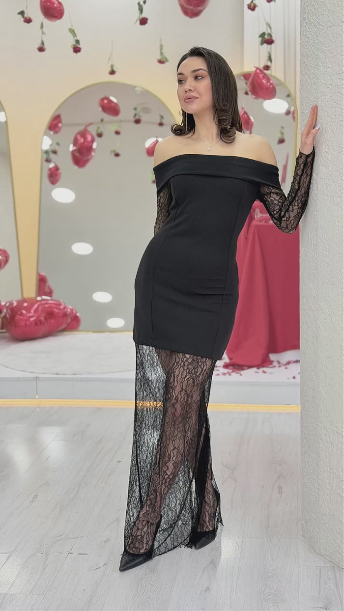 Siyah Madonna Yaka Dantel Elbise