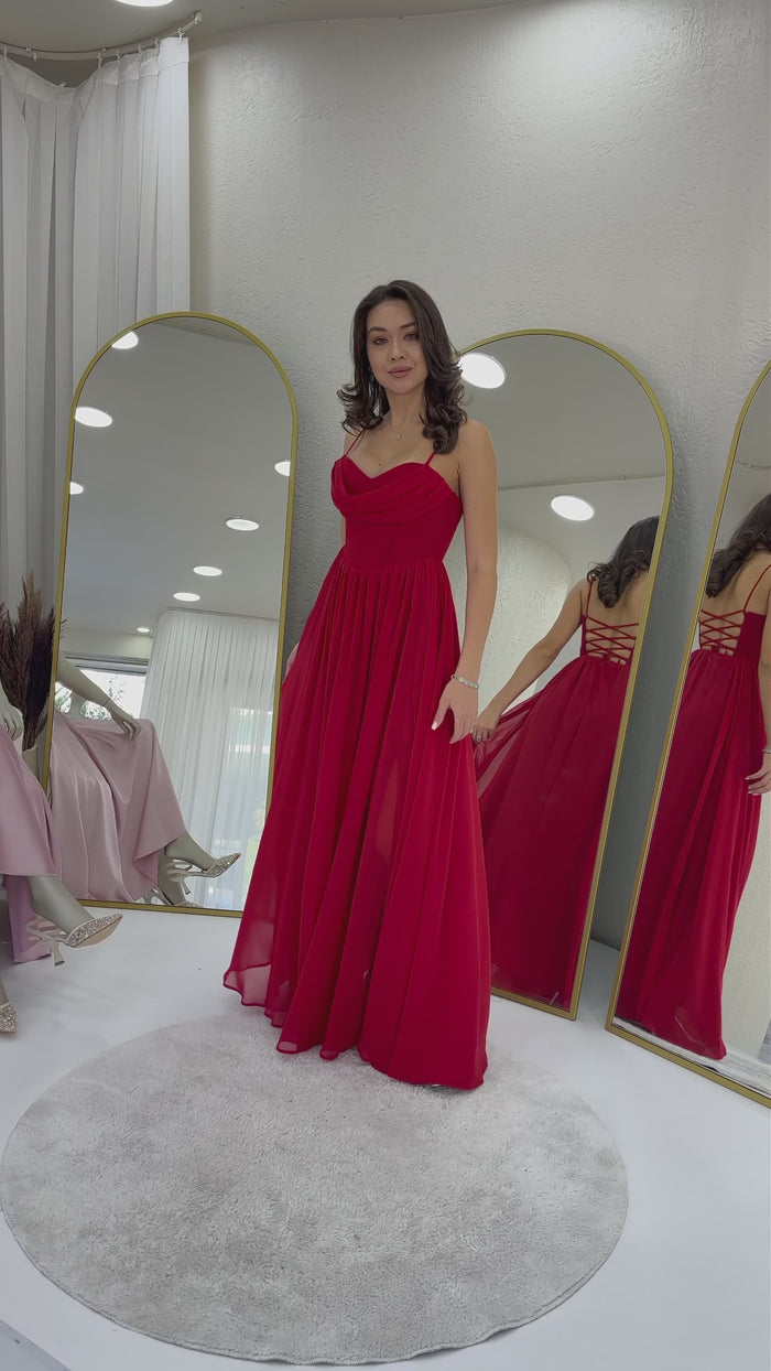Kırmızı Sırt Dekolteli Korse Detay Yırtmaçlı Şifon Abiye Elbise