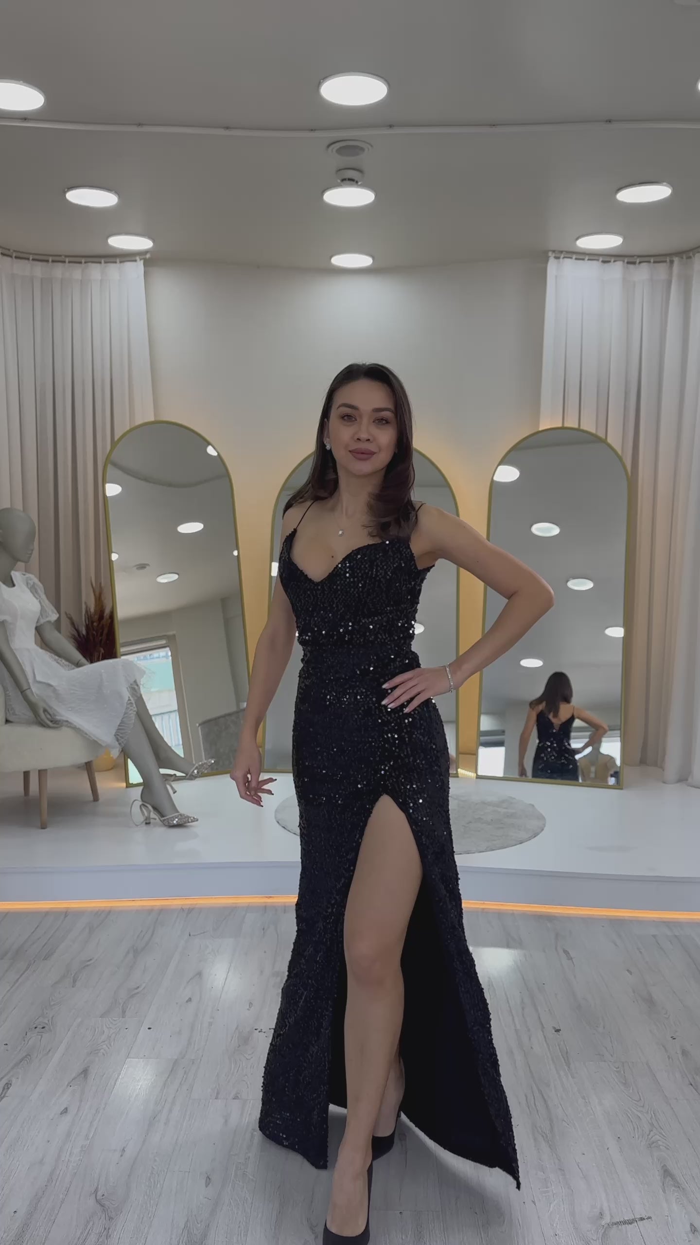 İp Askılı Pul Payet Yırtmaçlı Abiye Elbise