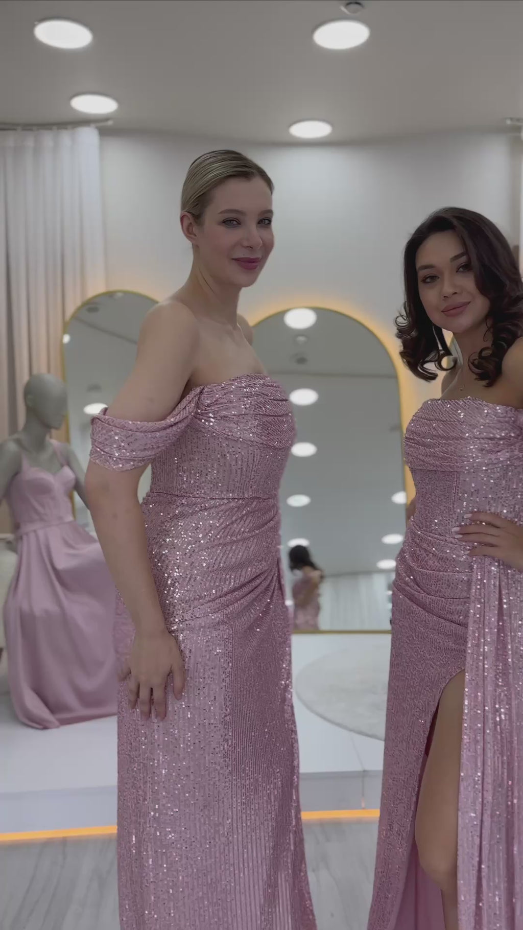 Kadın Düşük Omuz Pudra Pul Payet Yırtmaçlı Abiye Elbise