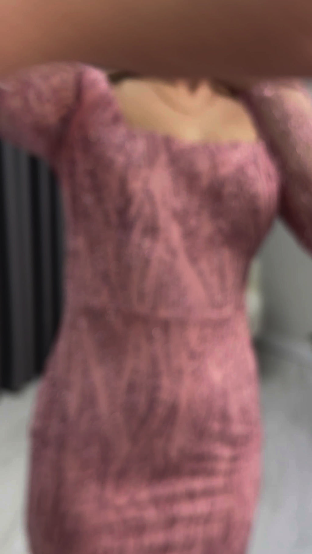 Pudra Kare Yaka Gold Simli Uzun Kol Midi Abiye Elbise