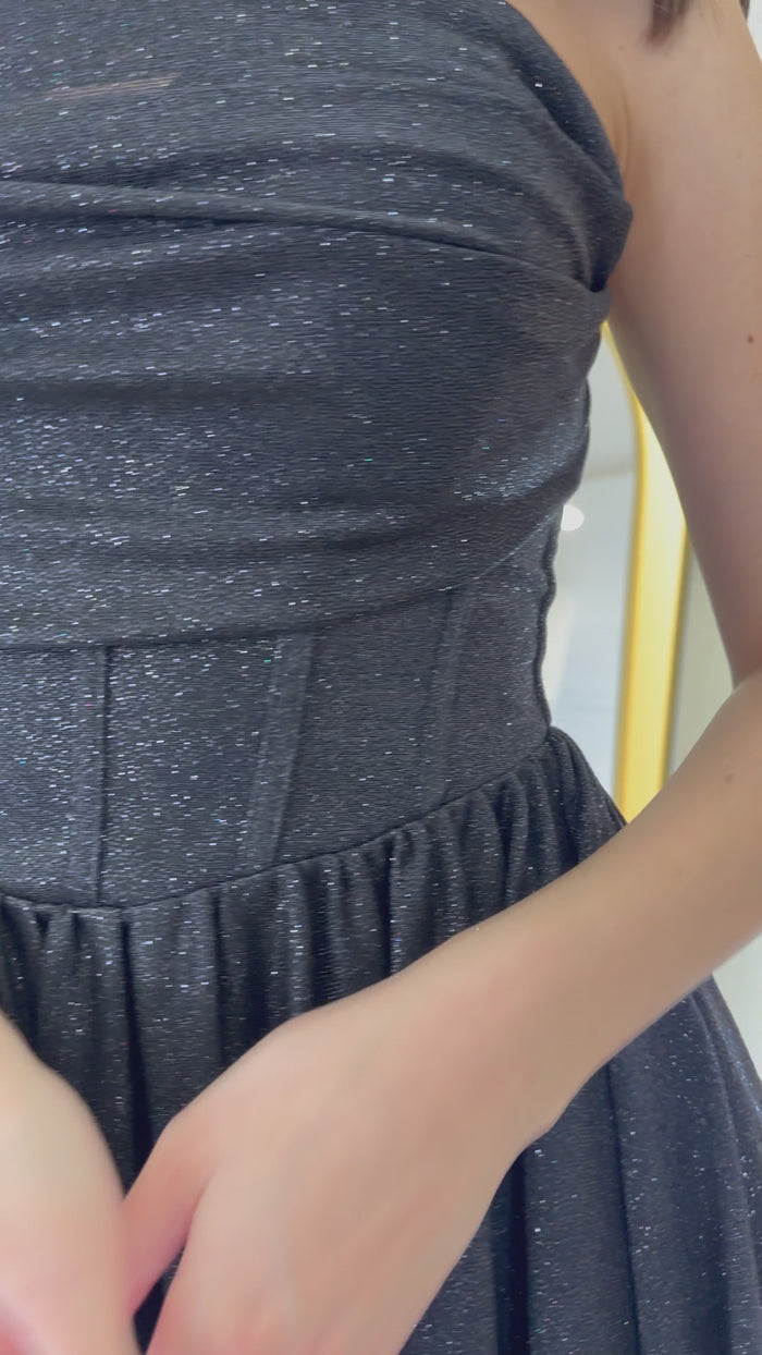 Siyah Simli Drape Detay Askılı Mini Kloş Abiye Elbise