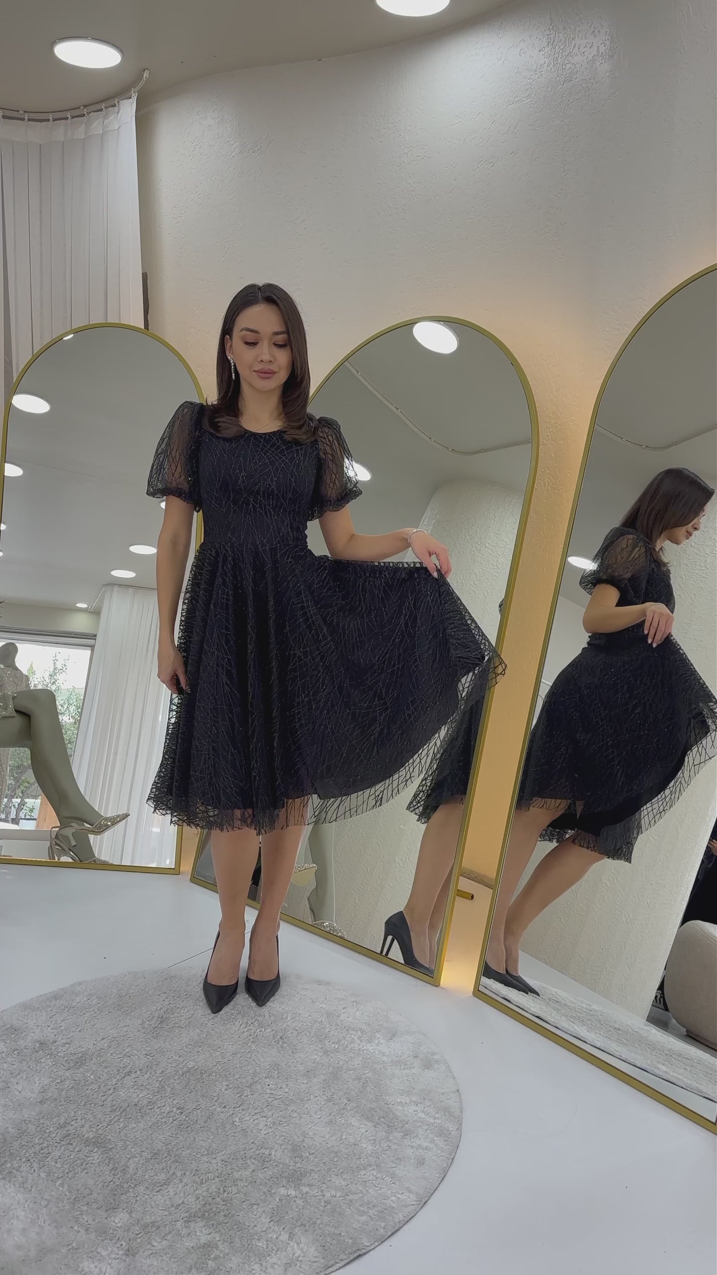 Siyah Balon Kol Simli Kloş Midi Boy Abiye Elbise