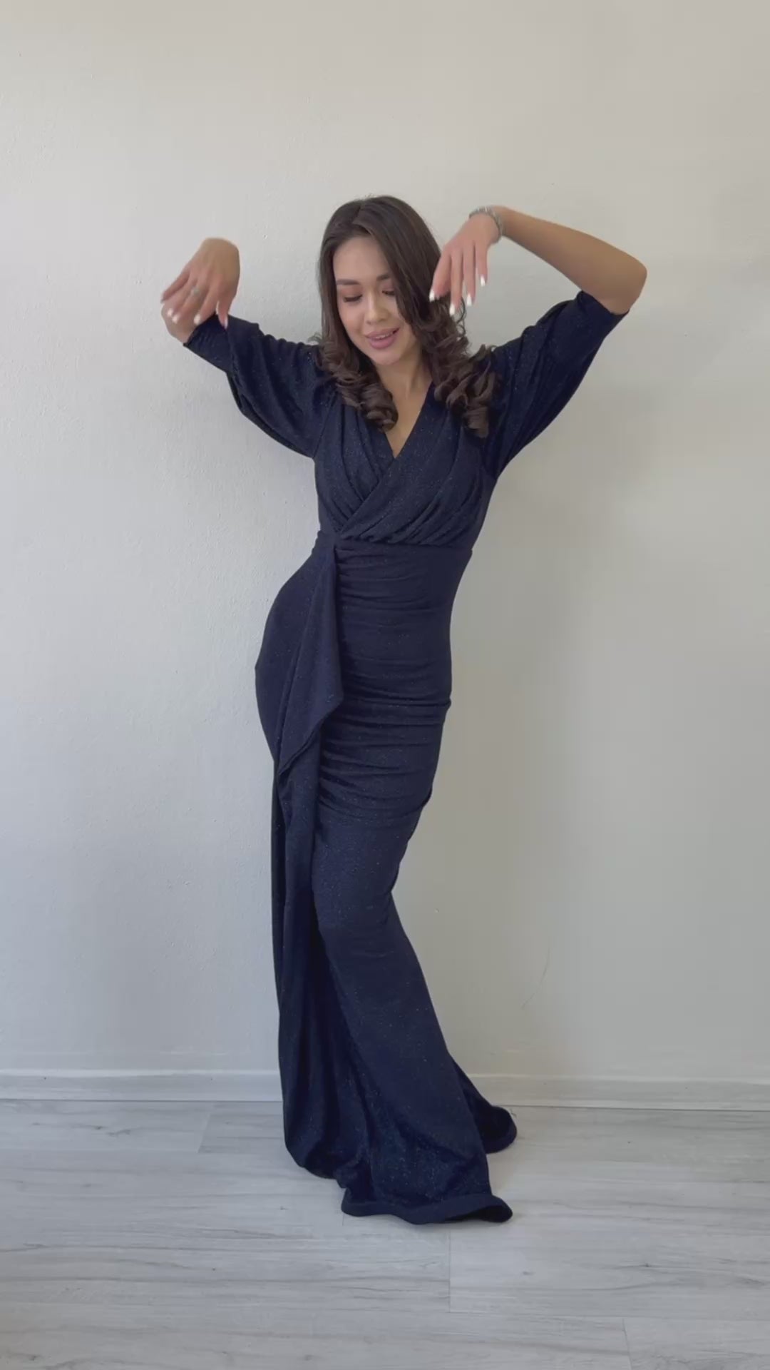 Balon Kol Simli Drapeli Volan Detay Balık Abiye Elbis