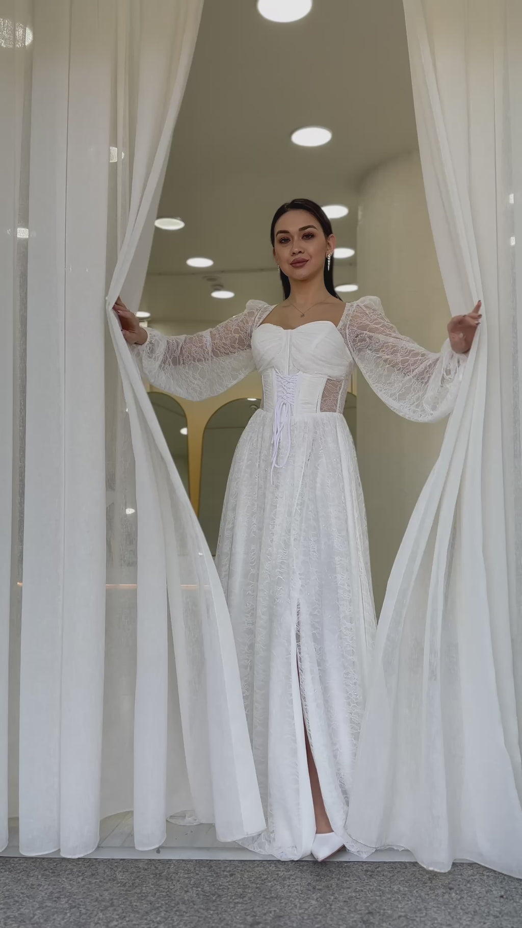 Dantel Kumaş Korse Detaylı Uzun Yırtmaçlı Abiye Elbise