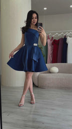 Lacivert Tek Omuz Taş Detay Mini Kloş Saten Abiye Elbise