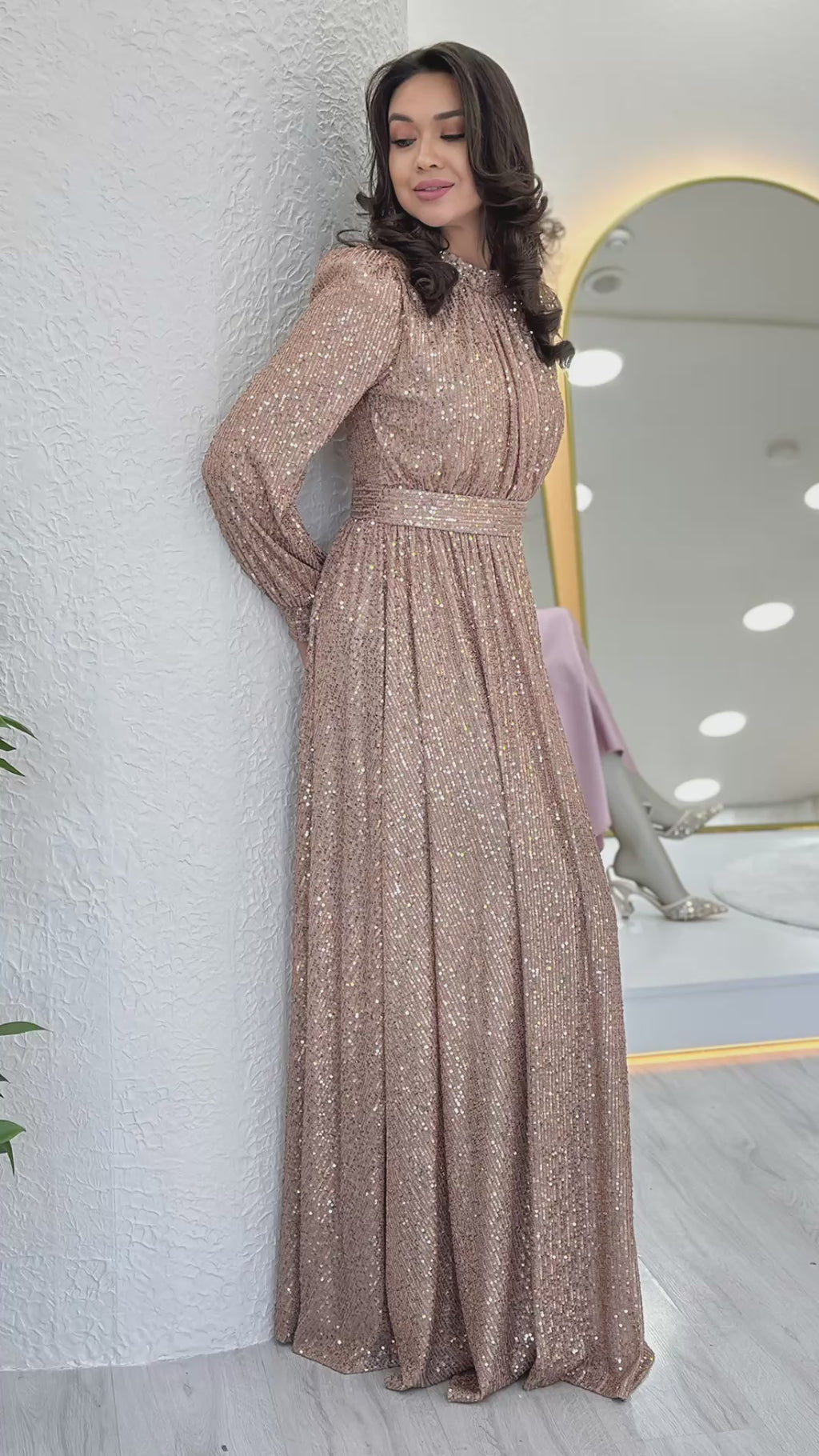 Krem Pul Payet Büzgü Detay Maxi Abiye Elbise