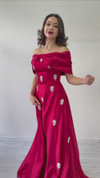 Fiyonk Yaka Taş Detaylı Saten Abiye Elbise