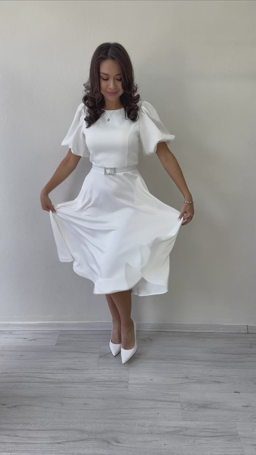 Balon Kol Taş Kemerli Midi Boy Saten Abiye Elbise