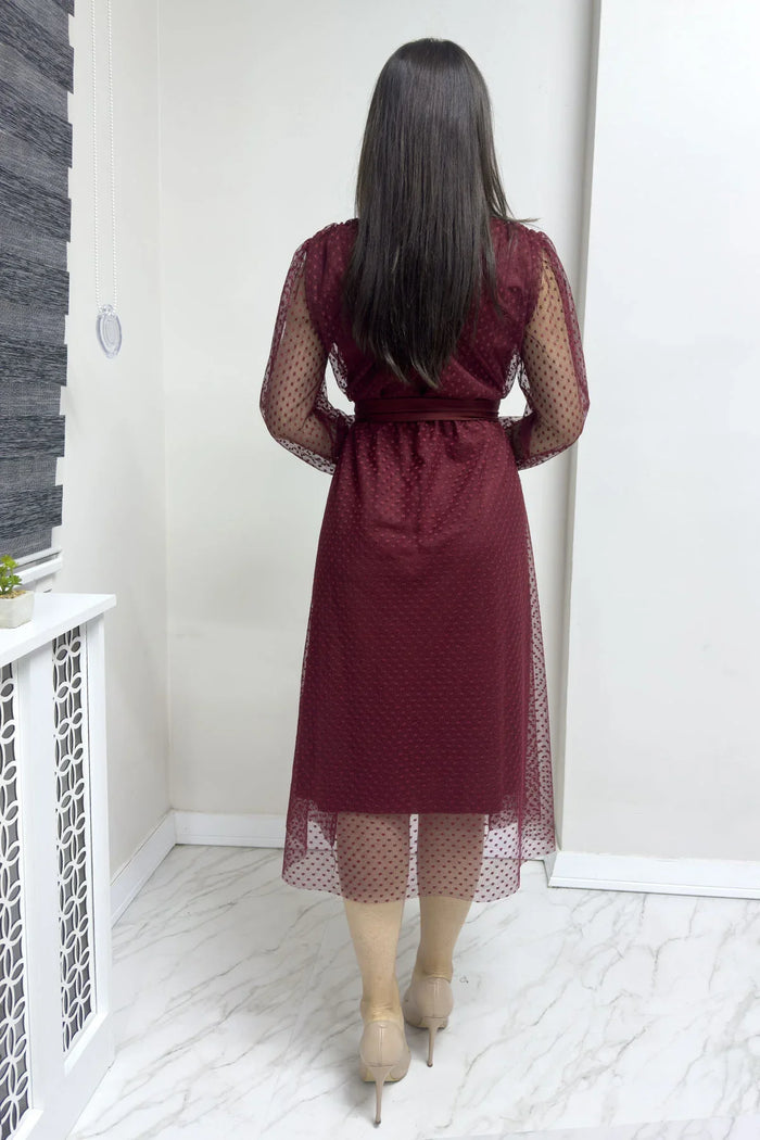 Bordo Puantiyeli Kuşaklı V Yaka Kloş Elbise

