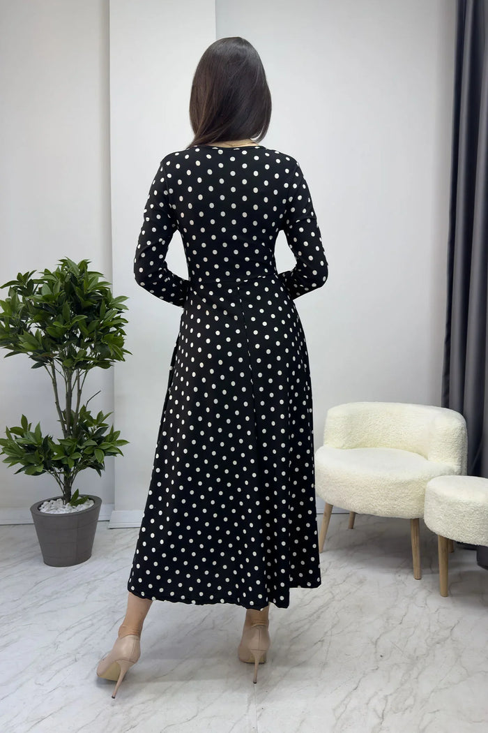 Siyah Puantiyeli Uzun Kollu Elbise