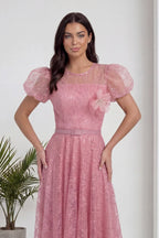 Pudra rengi The ZKS abiye elbise, yuvarlak yaka, balon kollu, belde kuşak detayı