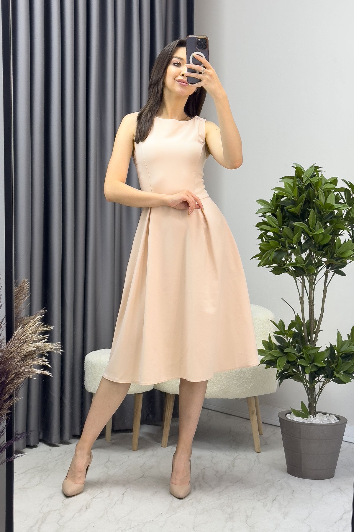 Pudra Sıfır Kol Midi Elbise