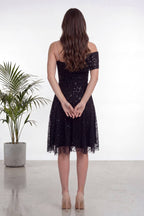 The ZKS siyah tek omuzlu abiye elbise arka görünüm ve detayları