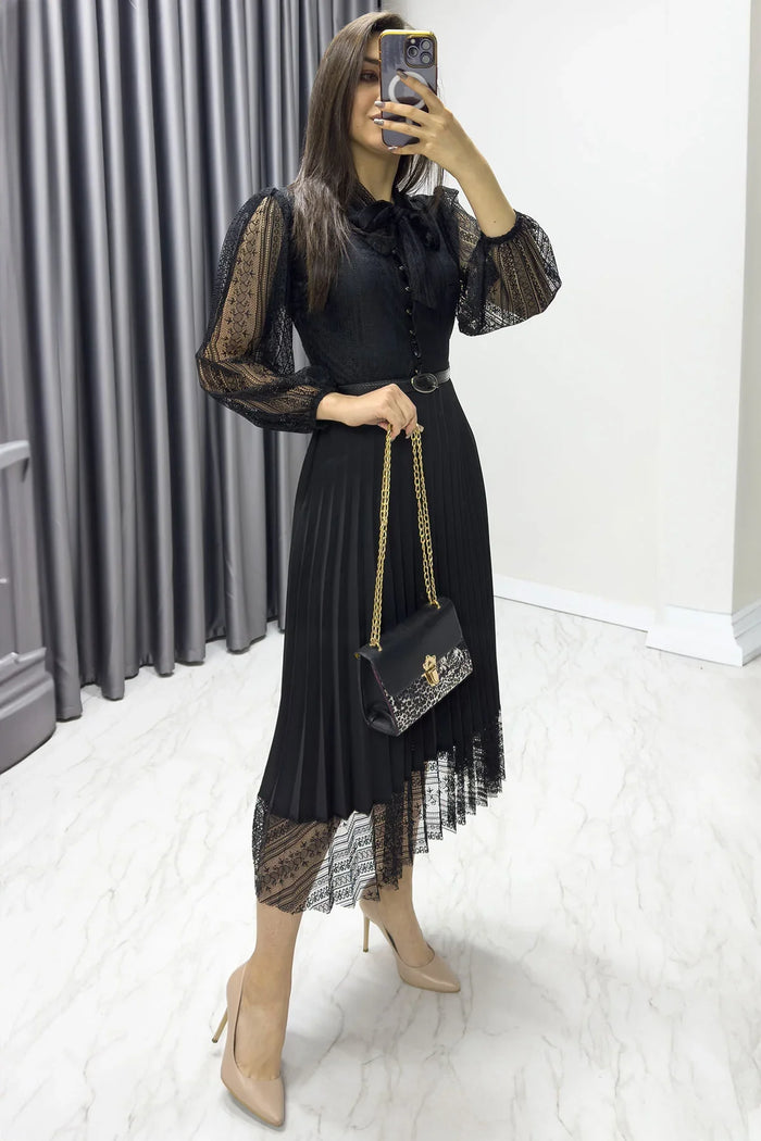 Siyah Boyundan Bağlamalı Fransız Güpür Piliseli Abiye Elbise

