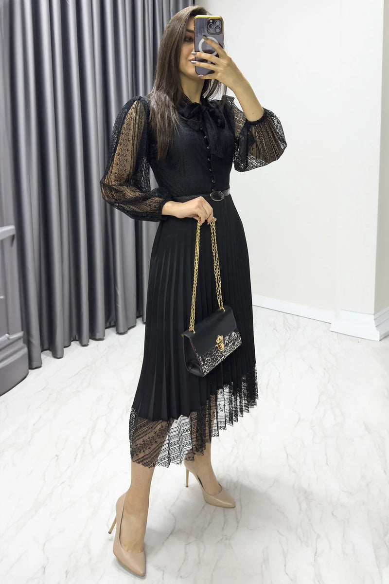 Siyah Boyundan Bağlamalı Fransız Güpür Piliseli Abiye Elbise

