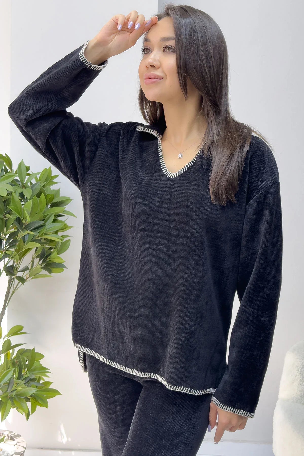 Siyah Kadife Yumoş İkili Takım