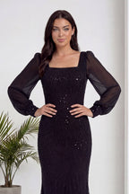 The ZKS siyah kare yaka balık abiye, ön cepheden, omuz ve kol detayları vurgulanmış