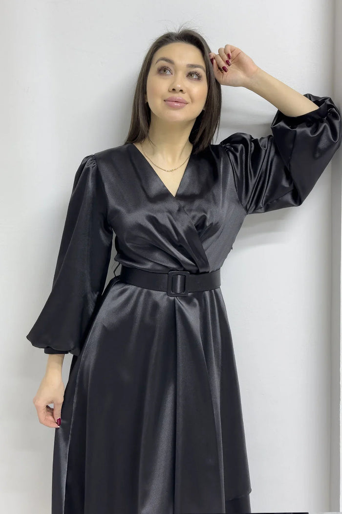 Siyah Kemerli Saten Büyük Beden Abiye Elbise

