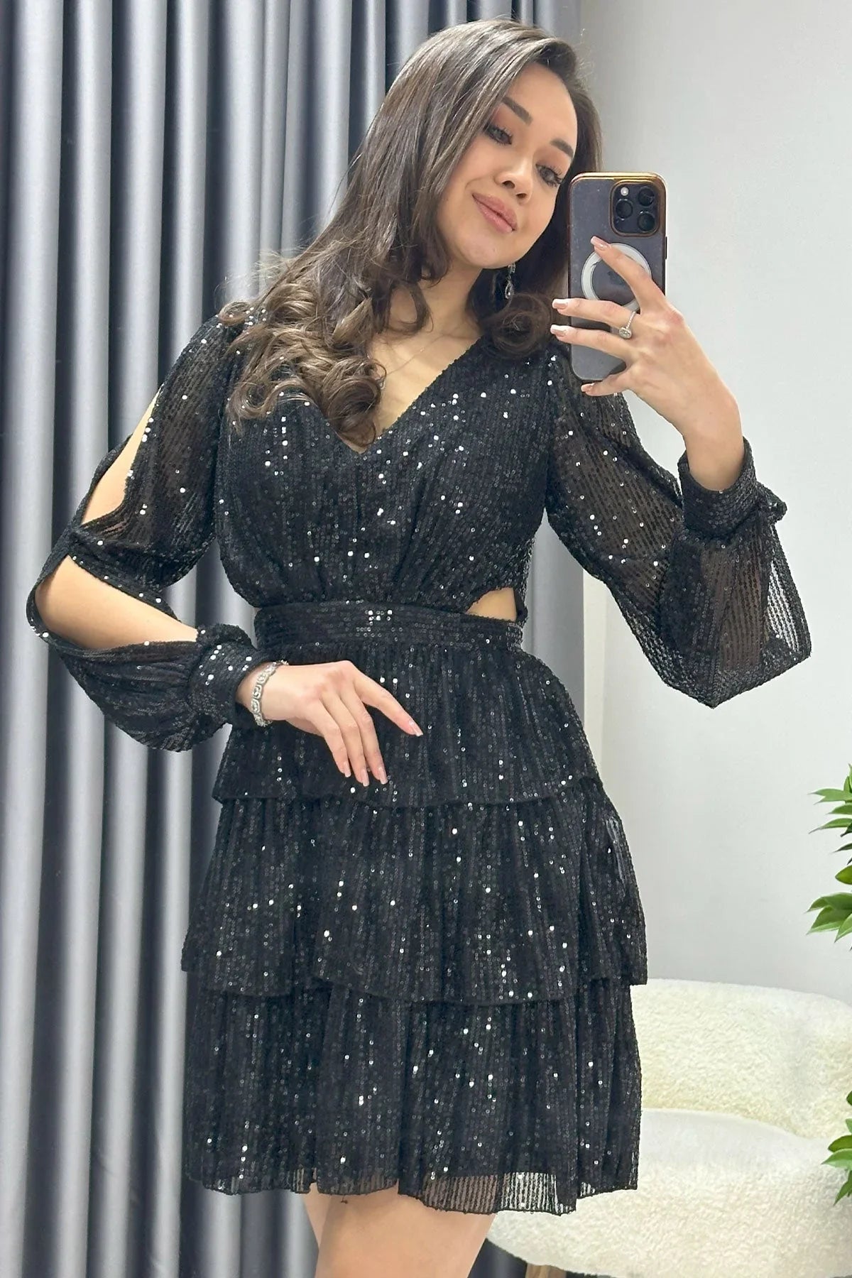 Siyah Pul Payet Sırt Dekolteli Mini After Abiye Elbise - the ZKS
