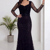 Siyah Uzun Kol Boncuk İşlemeli Degaje Yaka Abiye Elbise