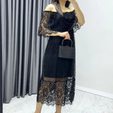 Siyah Güpür Detay Carmen Yaka Madonna Büyük Beden Elbise