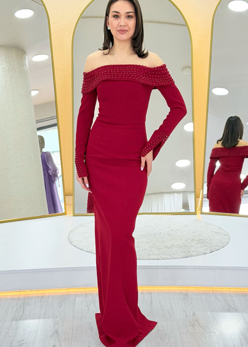 Kırmızı Madonna Yaka Boncuk İşlemeli Uzun Kol Balık Abiye Elbise