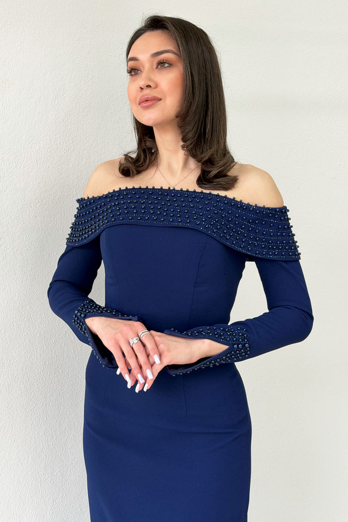 Lacivert Madonna Yaka Boncuk İşlemeli Uzun Kol Balık Abiye Elbise 