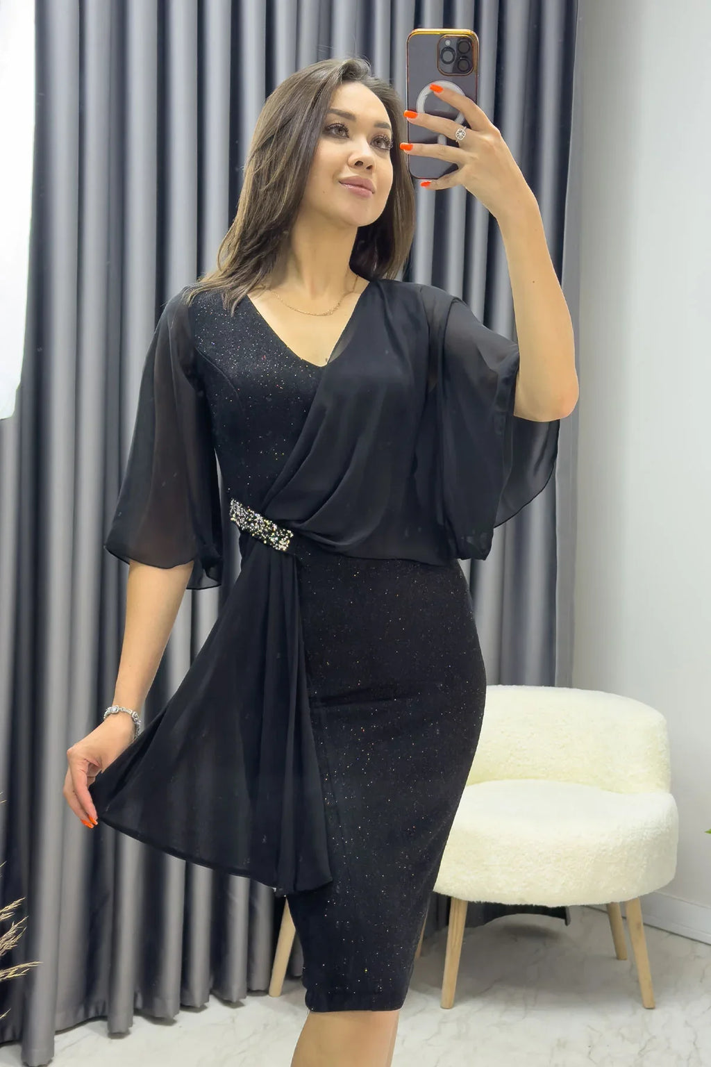 Kadın Siyah Taş Detaylı Volan Kol Simli Abiye Elbise