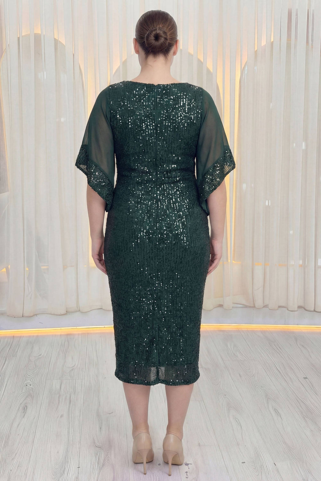 ZKS büyük beden yeşil pulpayet midi abiye elbise, şeffaf kollu, arkadan tam görünüm