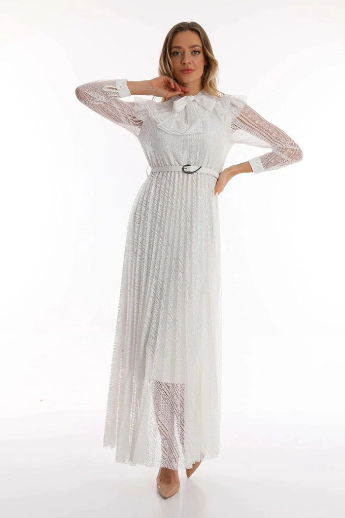 Beyaz Boyundan Bağlamalı Fiyonk Detay Deri Kemerli Güpür Büyük Beden Abiye Elbise - Elbise Delisi