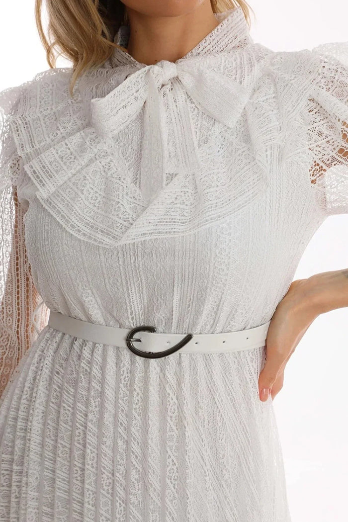 Beyaz Boyundan Bağlamalı Fiyonk Detay Deri Kemerli Güpür Büyük Beden Abiye Elbise - Elbise Delisi