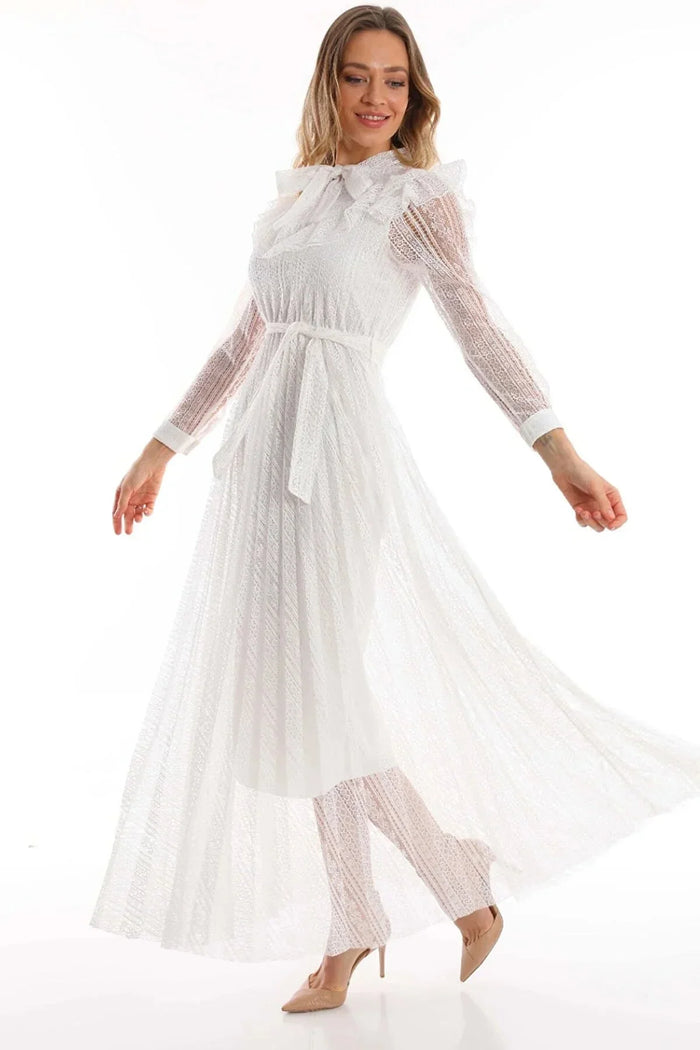 Beyaz Boyundan Bağlamalı Fiyonk Detay Deri Kemerli Güpür Büyük Beden Abiye Elbise - Elbise Delisi