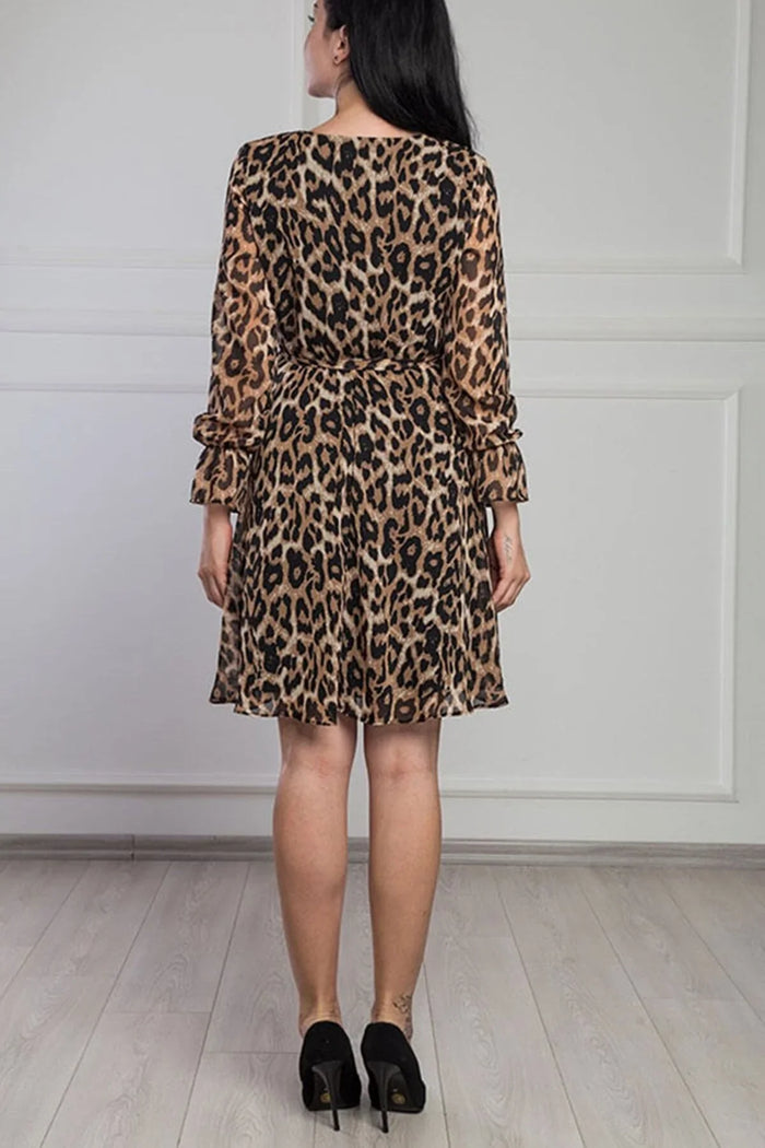 Leoapar Kruvaze Yaka Şifon Büyük Beden Kısa Elbise - Elbise Delisi