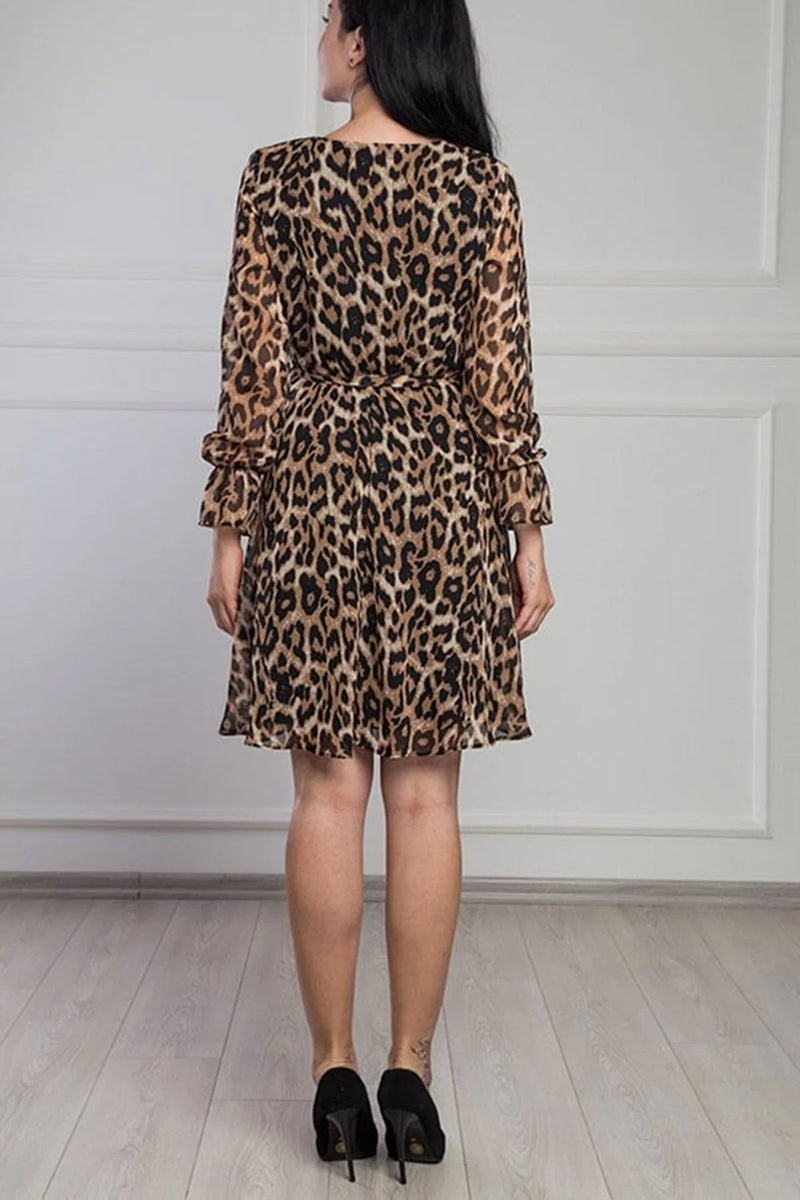 Leoapar Kruvaze Yaka Şifon Büyük Beden Kısa Elbise - Elbise Delisi