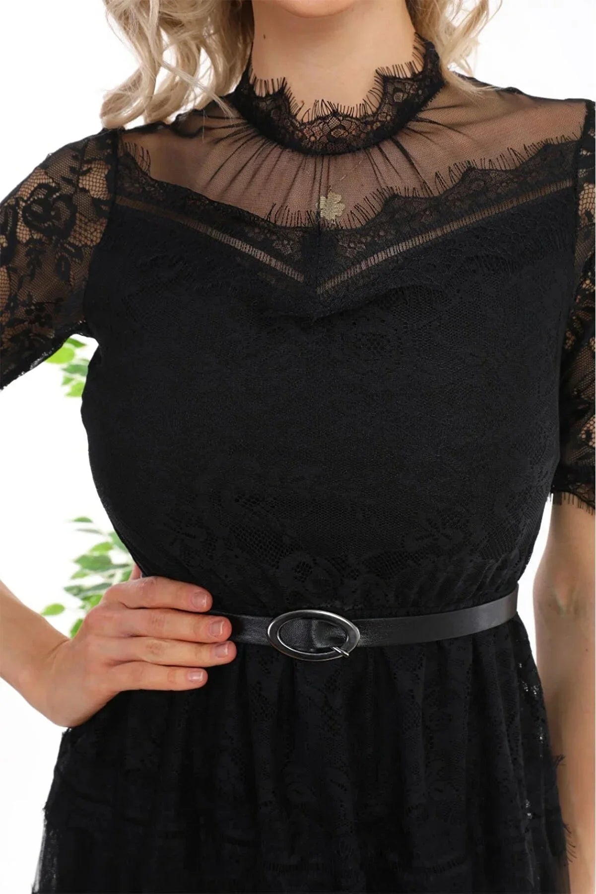 Siyah Kısa Kol Güpürlü Abiye Elbise - Elbise Delisi