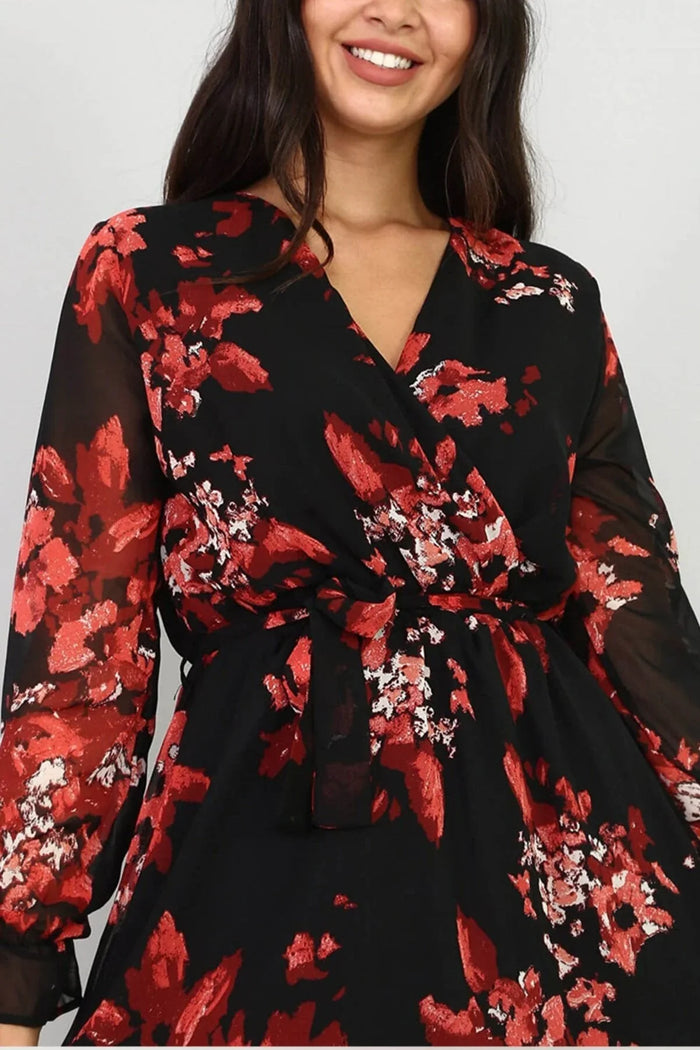 Siyah Nar Çiçeği Kruvaze Yaka Şifon Büyük Beden Kısa Elbise - Elbise Delisi